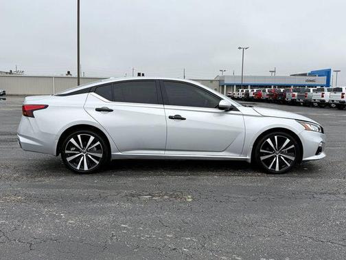 2022 Nissan Altima Platinum Intelligent AWD