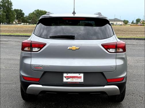 Sterling Gray Metallic 2023 Chevrolet Trailblazer LT