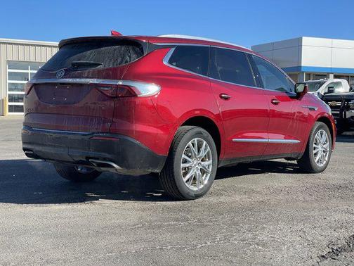 2023 Buick Enclave Essence AWD