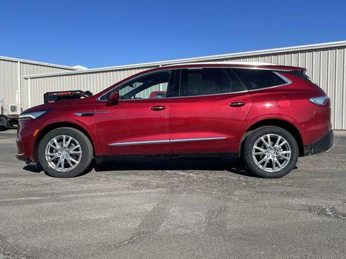 2023 Buick Enclave Essence AWD
