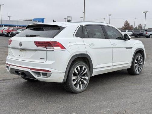 2022 Volkswagen Atlas Cross Sport 3.6L V6 SEL Premium R-Line
