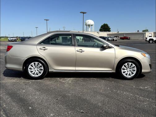 2013 Toyota Camry LE
