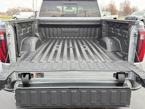 2025 GMC Sierra 2500 SLT