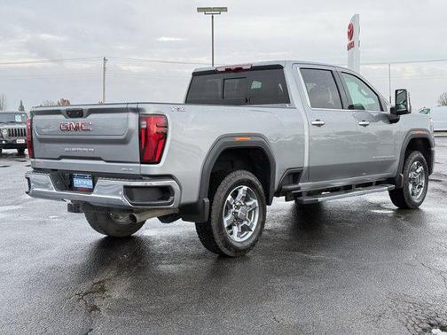 2025 GMC Sierra 2500 SLT