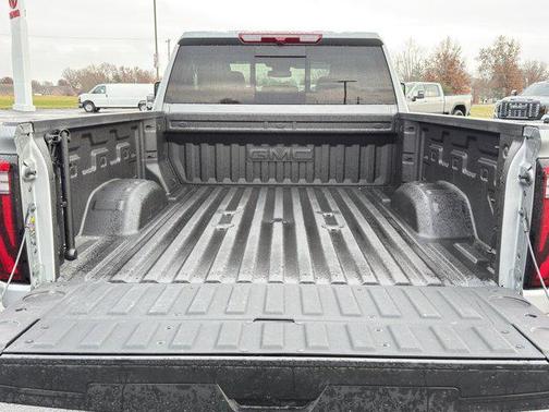 2025 GMC Sierra 2500 SLT