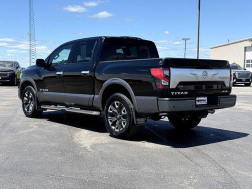 2021 Nissan Titan Platinum Reserve