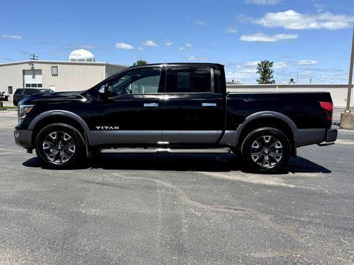2021 Nissan Titan Platinum Reserve