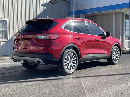 2020 Ford Escape Titanium
