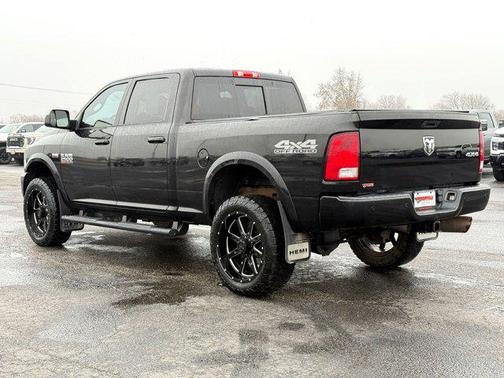 2018 RAM 2500 Big Horn Crew Cab 4x4 6'4' Box