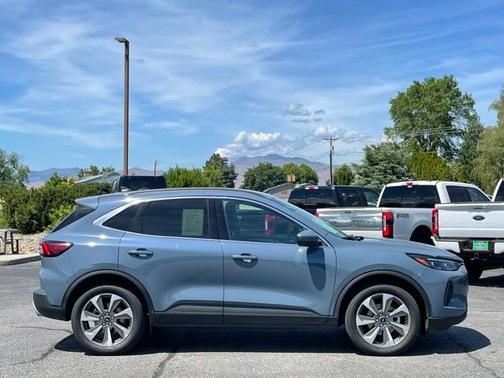 VAPOR BLUE METALLIC 2025 Ford Escape PLATINUM