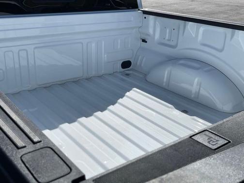 OXFORD WHITE 2024 Ford F-150 XLT