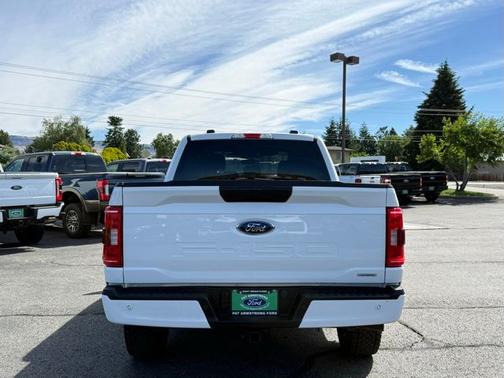 OXFORD WHITE 2023 Ford F-150 XLT