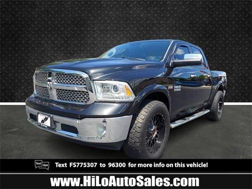 Photo 1 of 28 of 2015 RAM 1500 Laramie