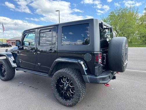 Black Clearcoat 2017 Jeep Wrangler Unlimited Rubicon