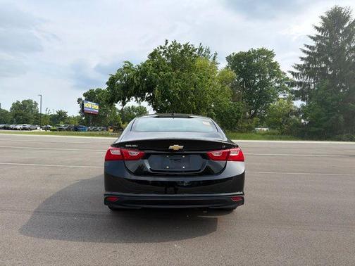 Black Metallic 2023 Chevrolet Malibu LT