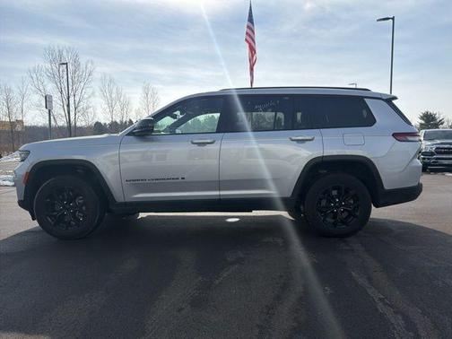 2024 Jeep Grand Cherokee L Laredo