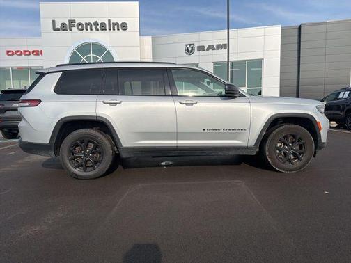 2024 Jeep Grand Cherokee L Laredo