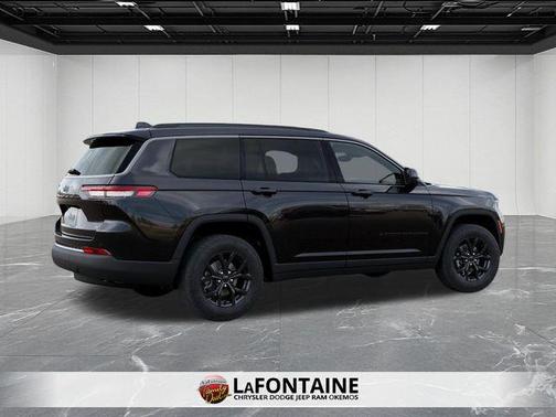Diamond Black 2026 Jeep Grand Cherokee L Laredo