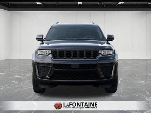 Diamond Black 2026 Jeep Grand Cherokee L Laredo