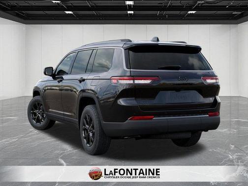 Diamond Black 2026 Jeep Grand Cherokee L Laredo
