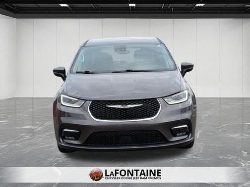 Granite Crystal Clearcoat Metallic 2023 Chrysler Pacifica Touring-L