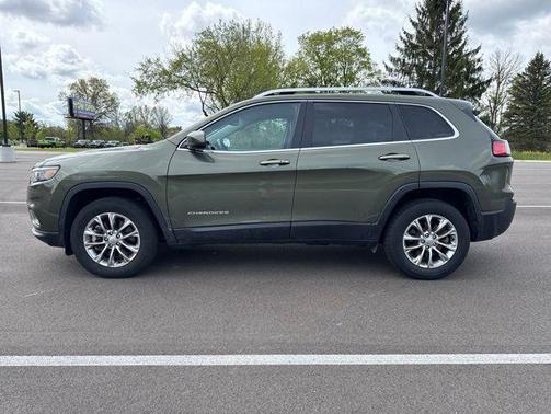 Olive Green Pearlcoat 2021 Jeep Cherokee Latitude Lux
