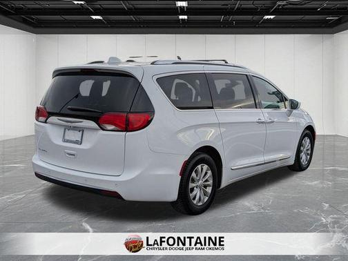 2018 Chrysler Pacifica Touring-L Plus