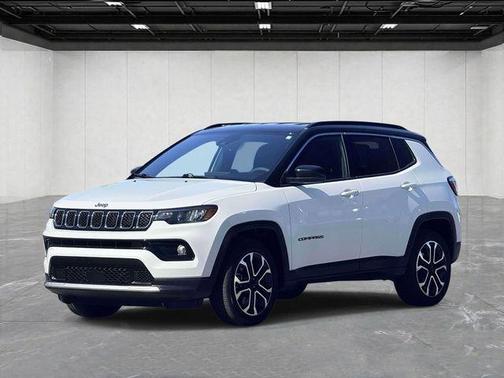 Bright White Clearcoat 2023 Jeep Compass Limited