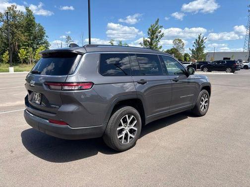 Gray Metallic 2023 Jeep Grand Cherokee L Limited