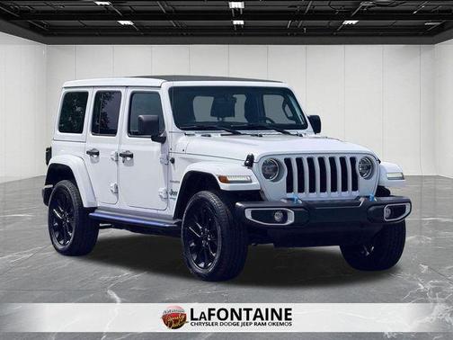 Bright White Clearcoat 2022 Jeep Wrangler Unlimited 4xe Sahara