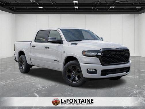 Bright White Clearcoat 2026 RAM 1500 Big Horn/Lone Star