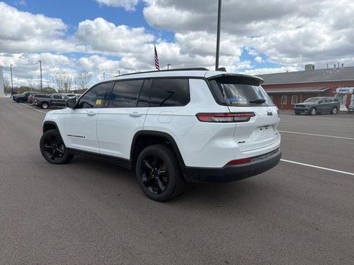 Bright White Clearcoat 2024 Jeep Grand Cherokee L Limited