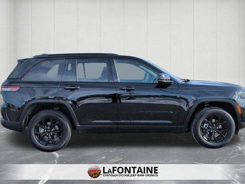 2024 Jeep Grand Cherokee Laredo