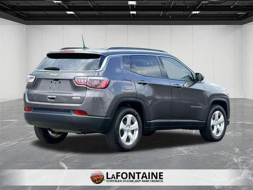 Granite Crystal Clearcoat Metallic 2019 Jeep Compass Latitude