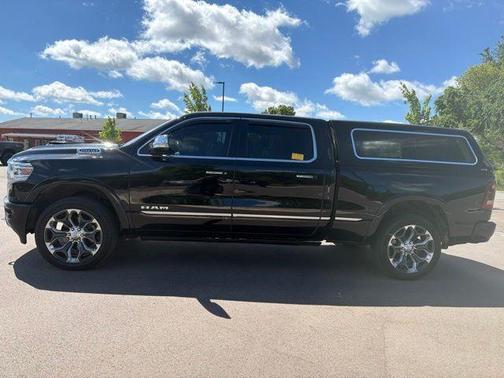Diamond Black 2022 RAM 1500 Limited