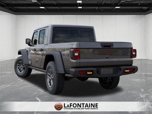 Granite Crystal Clearcoat Metallic 2026 Jeep Gladiator Mojave
