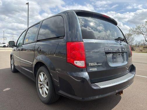 Maximum Steel Metallic 2013 Dodge Grand Caravan SXT