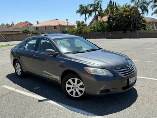 Magnetic Gray Metallic 2008 Toyota Camry Hybrid SE