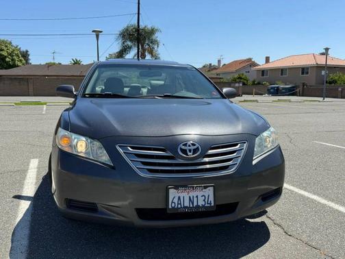 Magnetic Gray Metallic 2008 Toyota Camry Hybrid SE