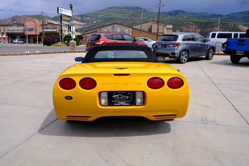 2000 Chevrolet Corvette Base