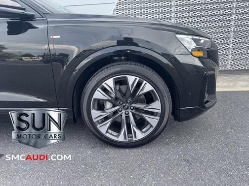 2026 Audi Q8 55 Prestige