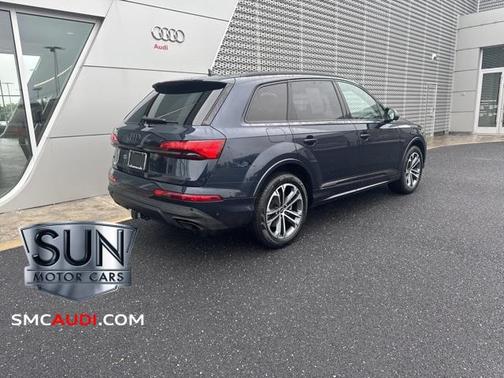 2025 Audi Q7 Premium Plus 45 TFSI quattro Tiptronic
