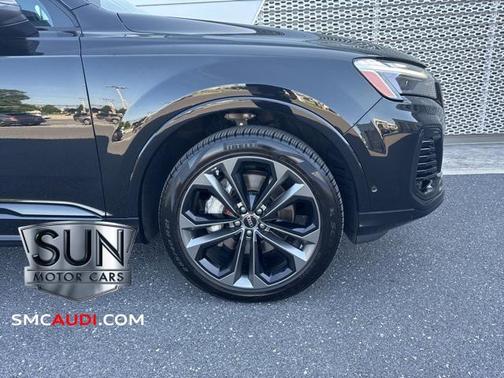 2025 Audi Q7 Premium Plus 55 TFSI quattro Tiptronic