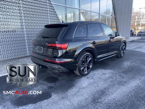 2026 Audi Q7 55 Premium Plus