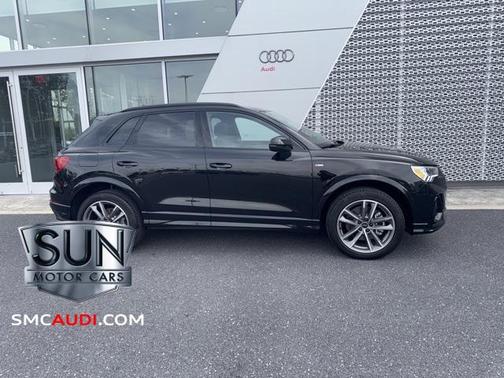 2025 Audi Q3 Premium 45 TFSI S line quattro Tiptronic