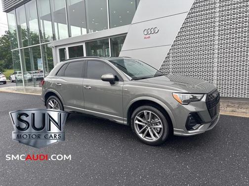 2022 Audi Q3 Premium 45 TFSI S line quattro Tiptronic