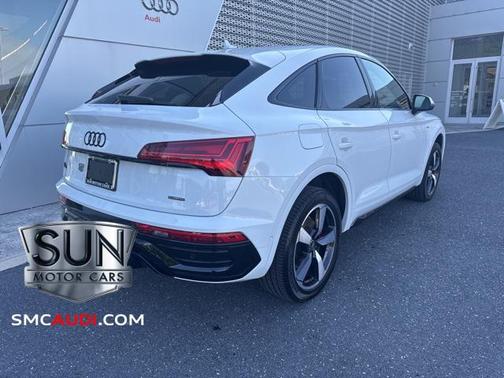 2024 Audi Q5 Sportback Prestige 45 TFSI S line quattro S tronic