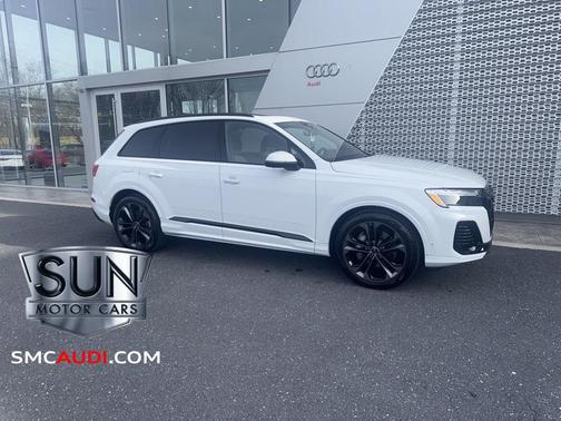 2026 Audi Q7 55 Premium Plus