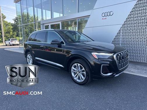 2025 Audi Q7 55 Premium Plus