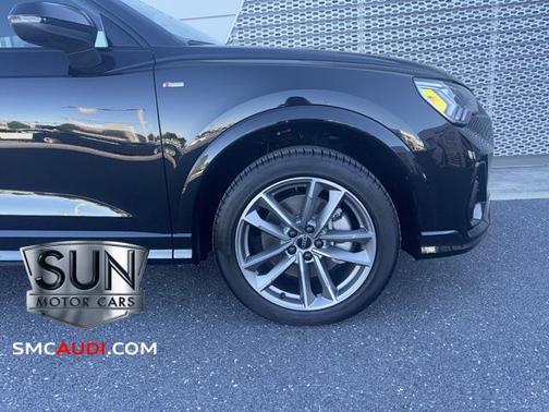 2024 Audi Q3 45 S line Premium Plus